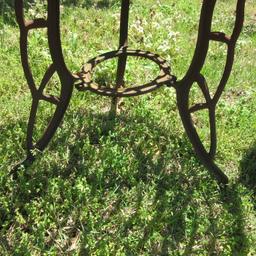 3 Piece Cast Metal Bistro Set with Hummingbird Design