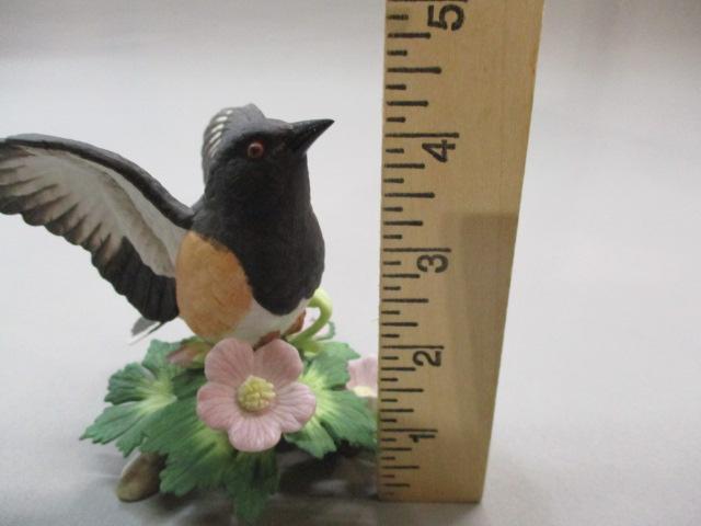 1996 Lenox "Rufous-sided Towhee" Fine Porcelain Bird Figurine 4 1/2" - Has Chips