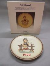 1992 22nd Edition MJ Hummel Annual Plate 7 1/2" w/Original Box