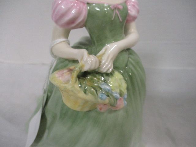 Royal Doulton Figurine 'Clarissa'
