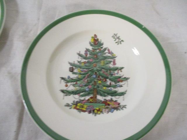 Spode 'Christmas Tree' Plates (6-8" & 1-10 1/2")