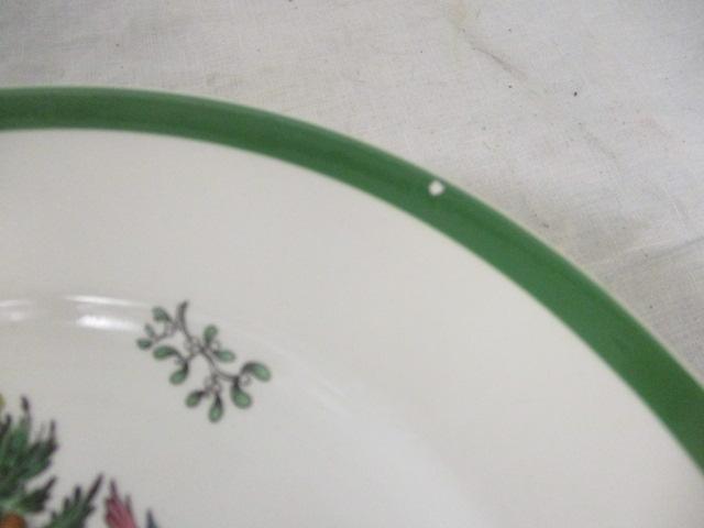 Spode 'Christmas Tree' Plates (6-8" & 1-10 1/2")