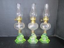 Three 2002 Heartlights Small Swan Post Uranium Glass Oil Lamps