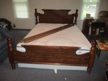 Broyhill Queen Size Bed with Metal Rails