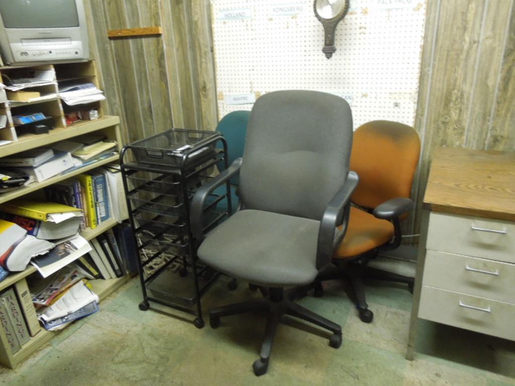 3 Chairs, Computers, Bookcase