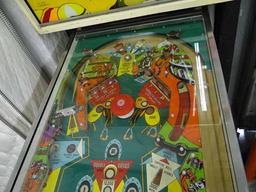 Vintage (1977) Pinball Machine, " HOT TIP" Horse Racing By Williams. Not Working. Graphics, Glass &