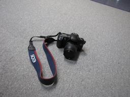 Canon EOS 35MM camera with EF AF lens & flash