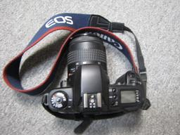 Canon EOS 35MM camera with EF AF lens & flash