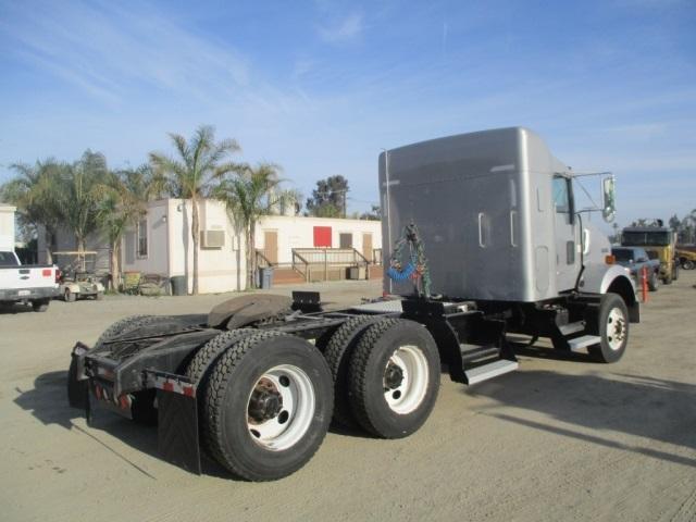 2011 Kenworth T800 T/A Truck Tractor,