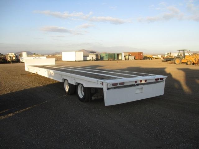 Trail King TK70SA-462 T/A Equipment Trailer,