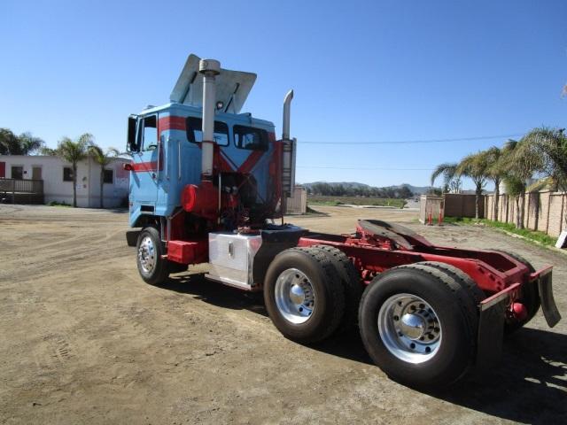 Volvo WHR COE T/A Truck Tractor,