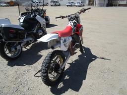 Yamaha YZ125 Dirt Bike,