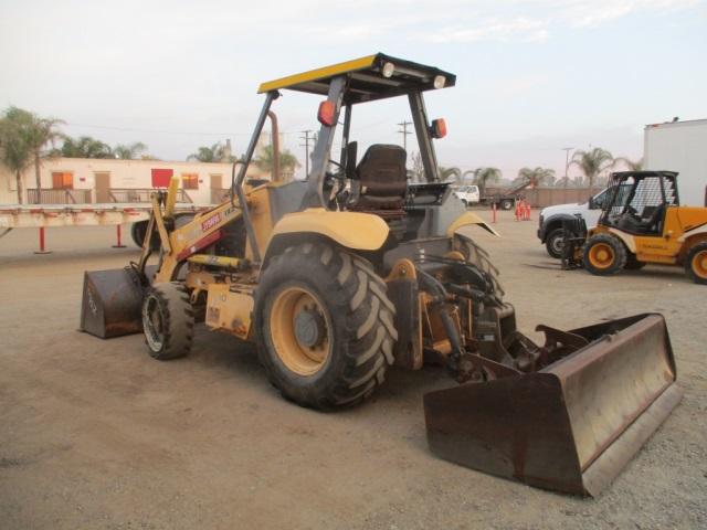 2004 New Holland LV80 Skip Loader,