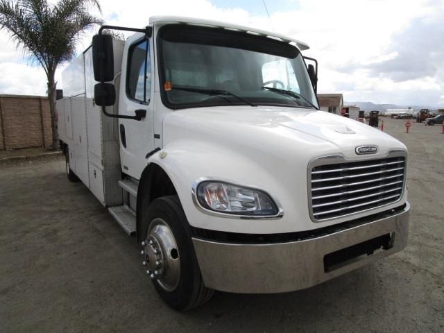 2003 Freightliner M2 Business Class S/A Saw Truck,