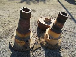 (2) 637 Wheel Spindle Housings & Dozer Idler