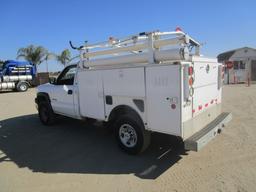 2005 Chevrolet 2500HD Enclosed Utility Truck,