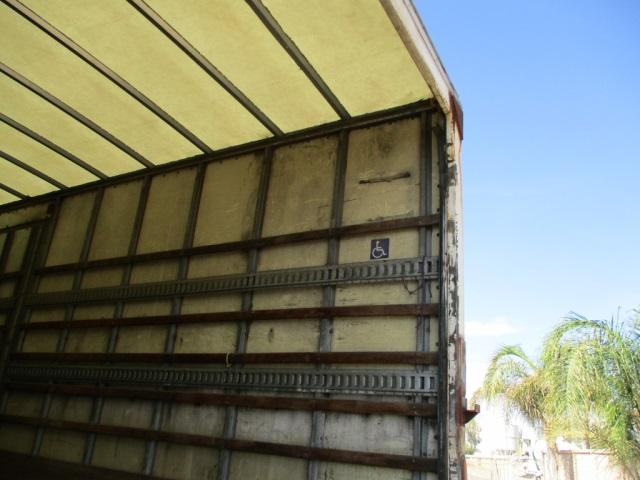 2001 International 4700 S/A Box Truck,