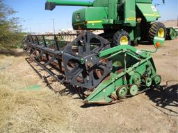 John Deere 625R Platform,