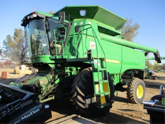 2006 John Deere 9660 STS Combine,