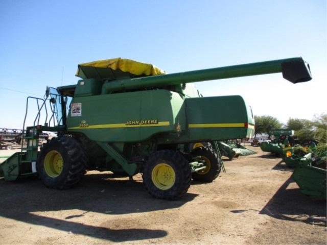 2005 John Deere 9650W Combine,