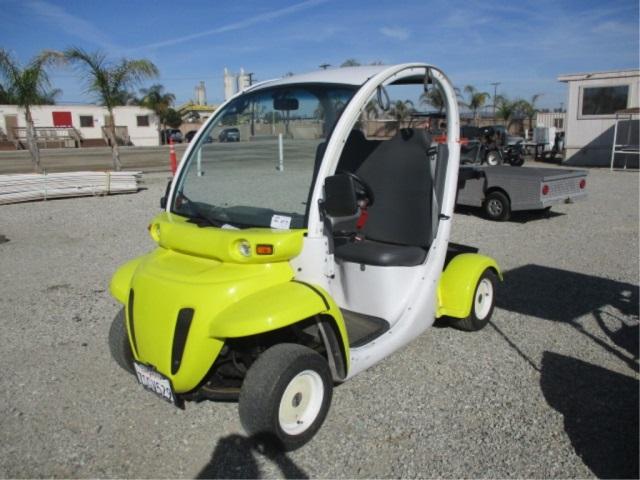 2001 GEM Golf Cart