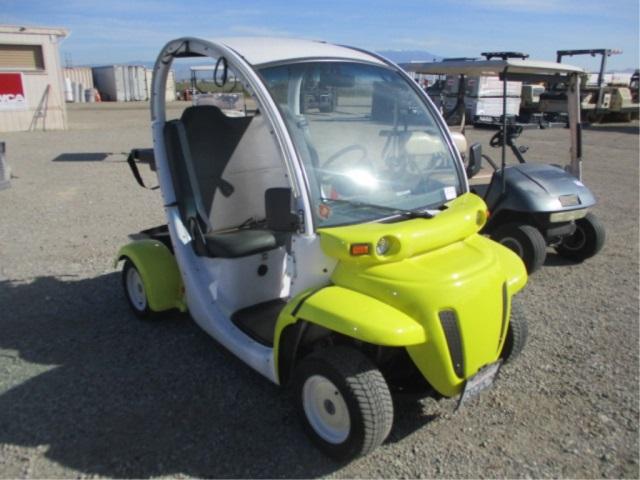 2001 GEM Golf Cart