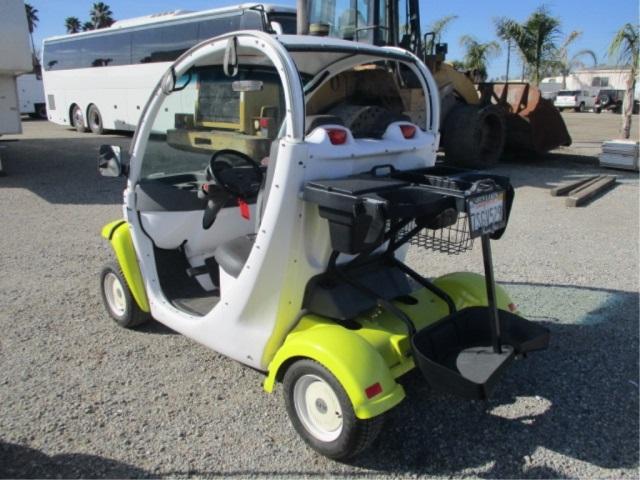 2001 GEM Golf Cart