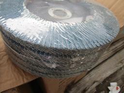 Lot Of Cutop 7" x 7/8" Flap Disc's,