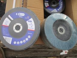 Lot Of Cutop 7" x 7/8" Flap Disc's,