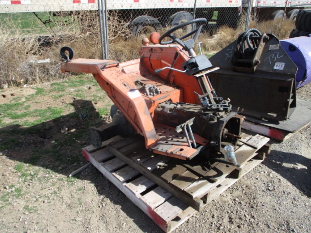 Kubota L2500 Transmission & Rear Axle,