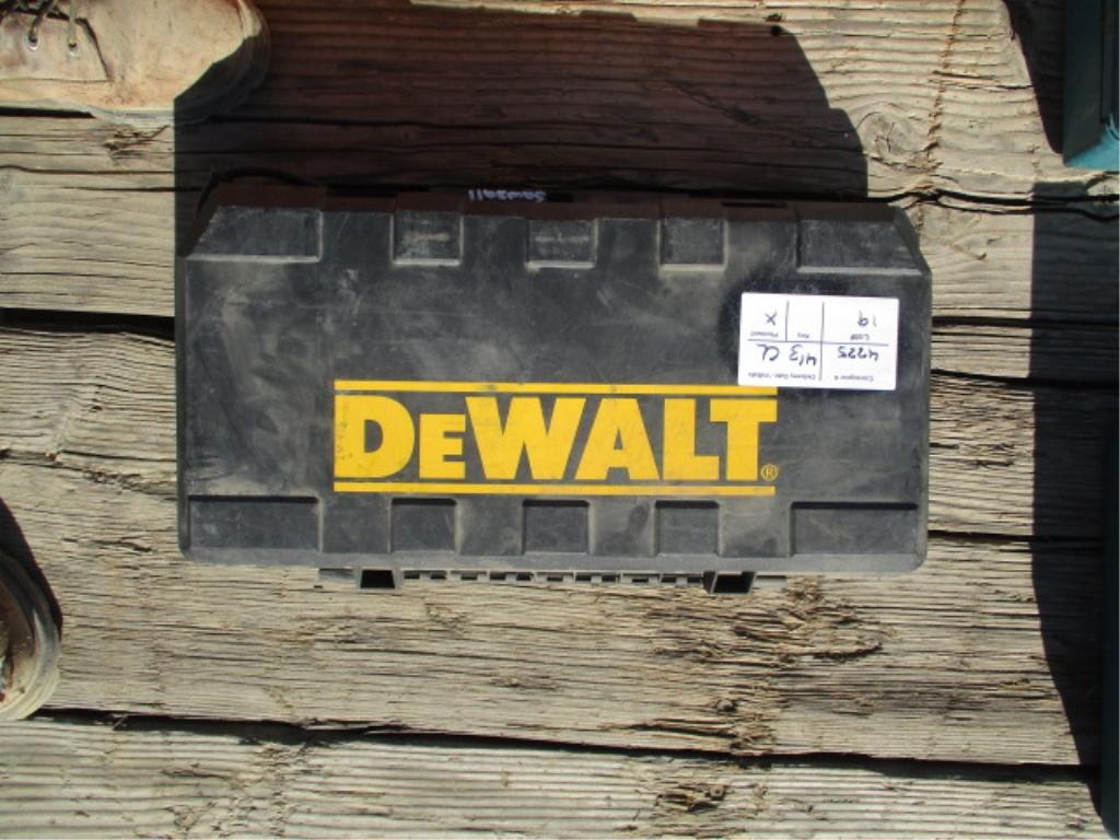 Dewalt DW304P Saw-Z-All,