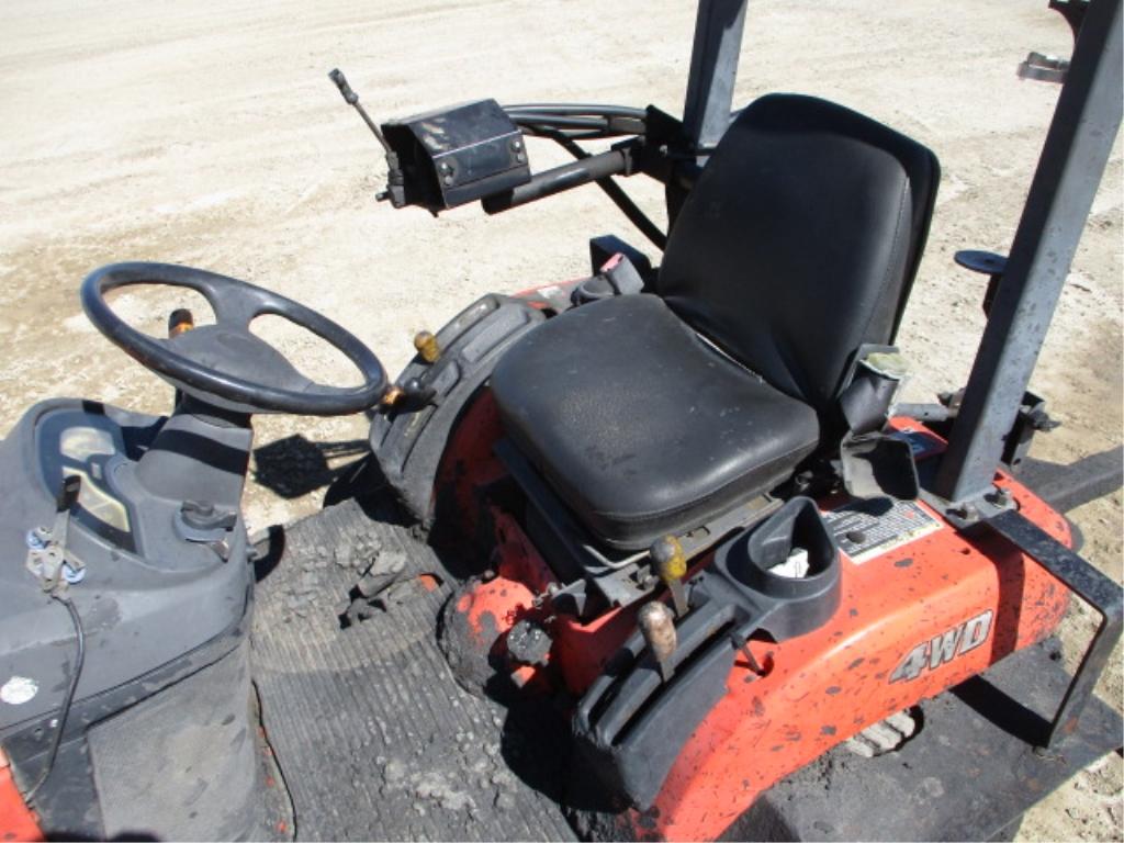 Kubota BX2350 Utility Tractor,