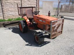 Kubota B6200 Utility Tractor,