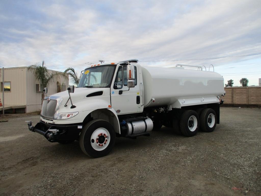 2018 International 4400 T/A Water Truck,