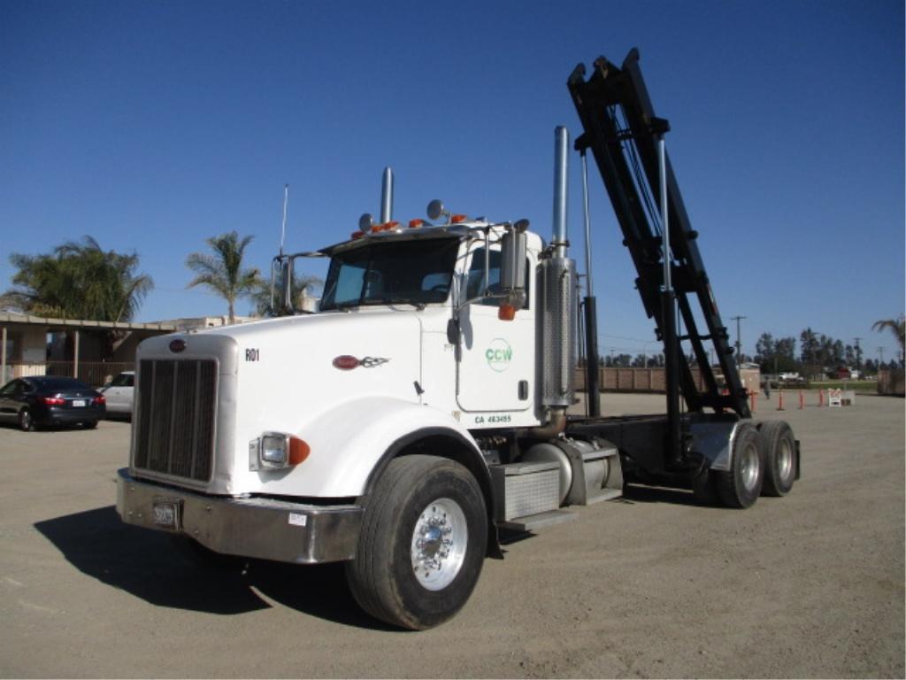 2005 Peterbilt 357 T/A Roll-Off Truck,