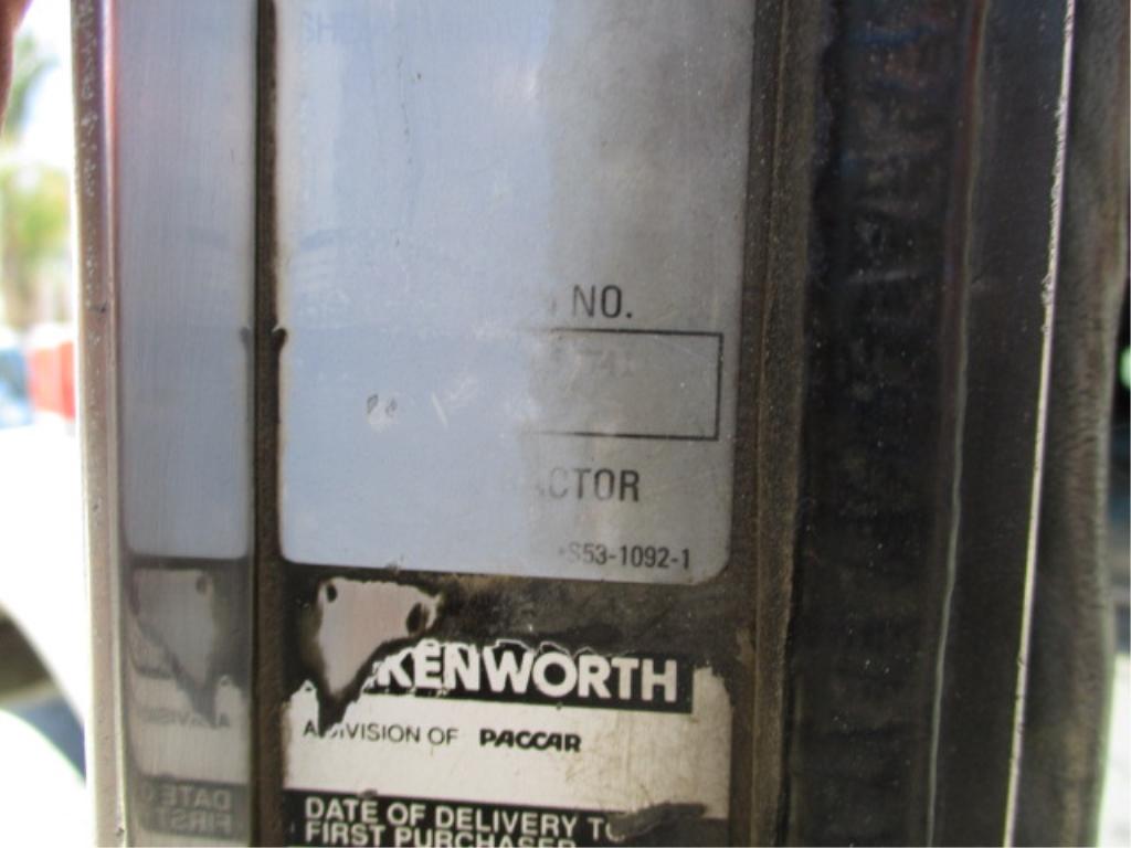 2001 Kenworth T800 T/A Vacuum Pump Truck,