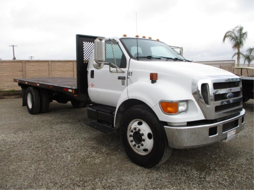 2006 Ford F650 S/A Flatbed Truck,