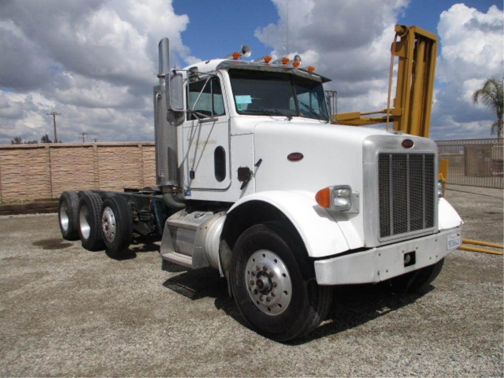 2001 Peterbilt 357 T/A Cab & Chassis,