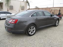 2015 Ford Taurus SEL Sedan,