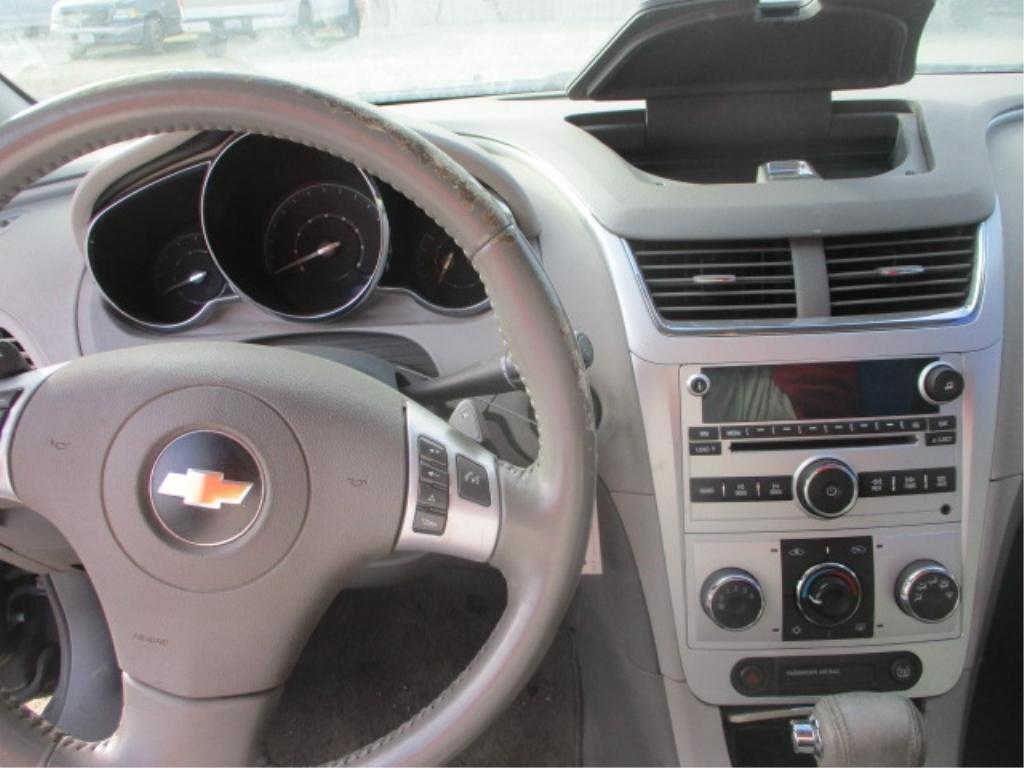 2009 Chevrolet Malibu LT Sedan,