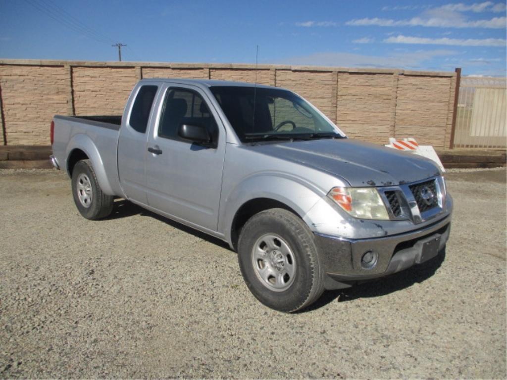 2010 Nissan Frontier Extended-Cab Pickup Truck,