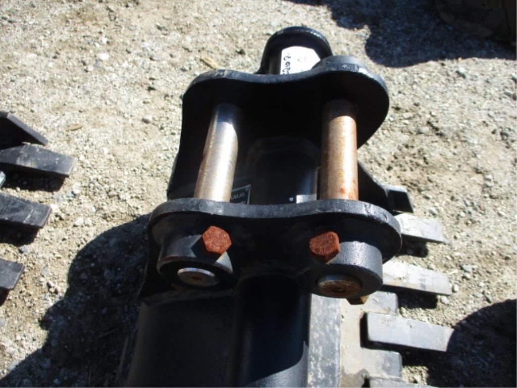 Unused DBE 16" Tooth Bucket,