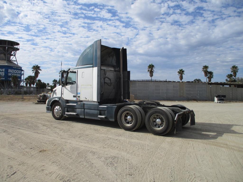 2014 Volvo VNL T/A Truck Tractor,