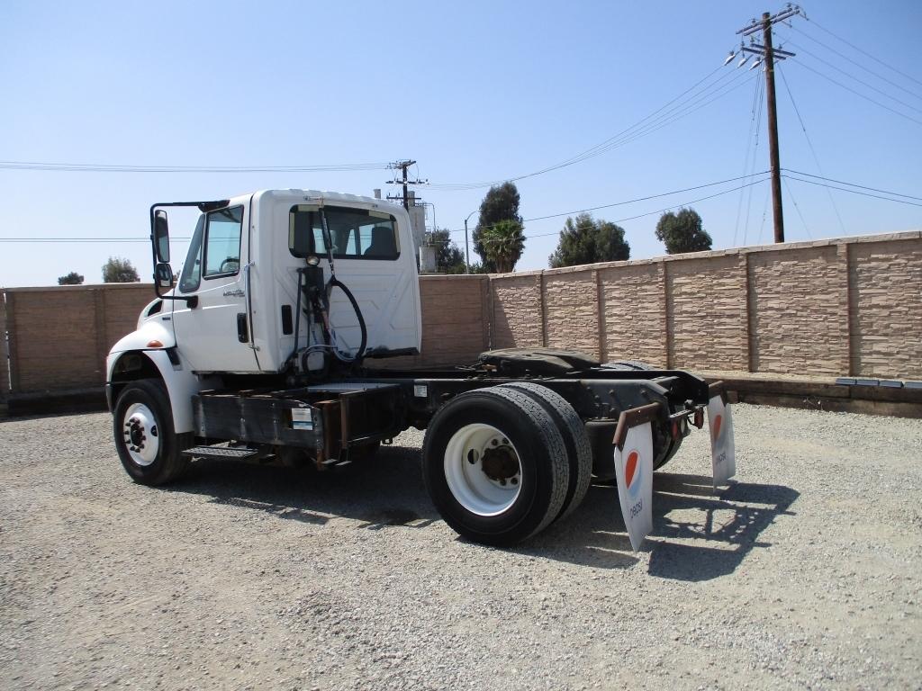 2011 International 4300 S/A Truck Tractor,