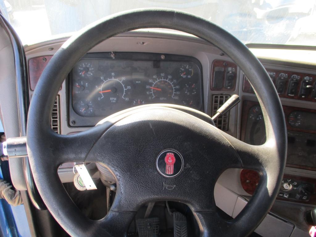 2008 Kenworth T2000 T/A Truck Tractor,