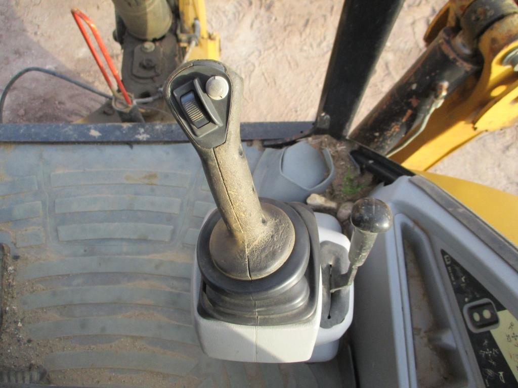 2012 Caterpillar 420F Loader Backhoe,