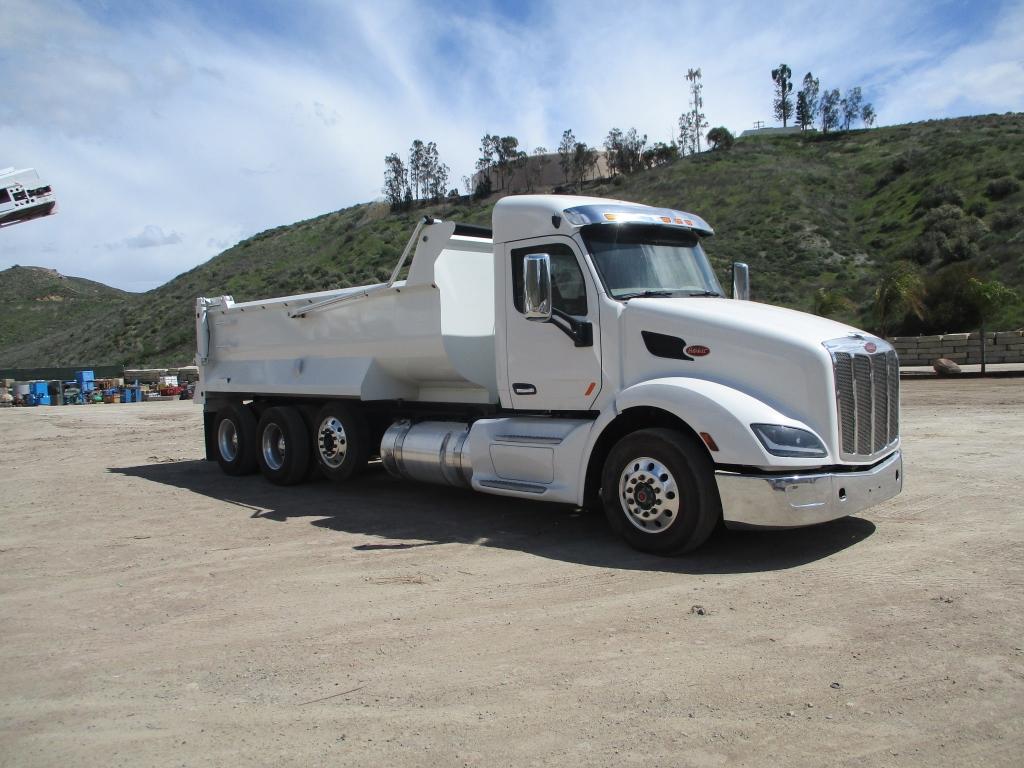 2019 Peterbilt 579 Super-10 Dump Truck,