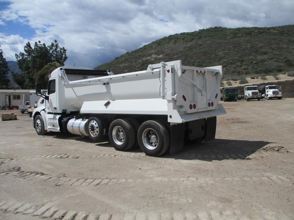 2019 Peterbilt 579 Super-10 Dump Truck,