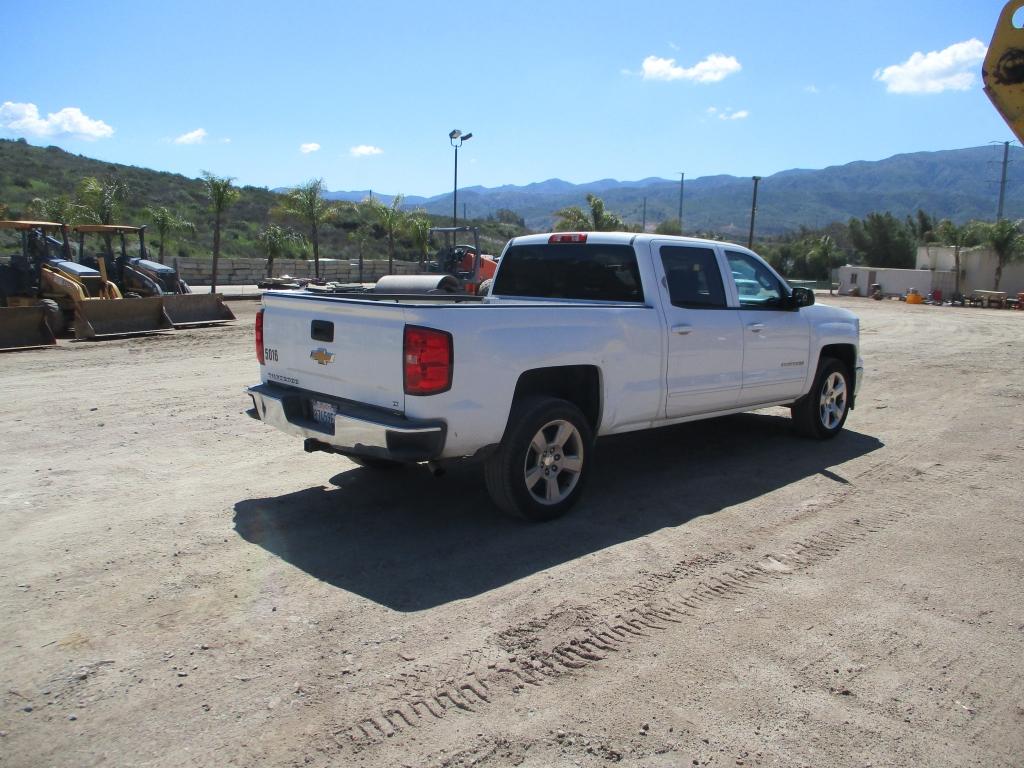 2015 Chevrolet 1500 Crew-Cab Pickup Truck,