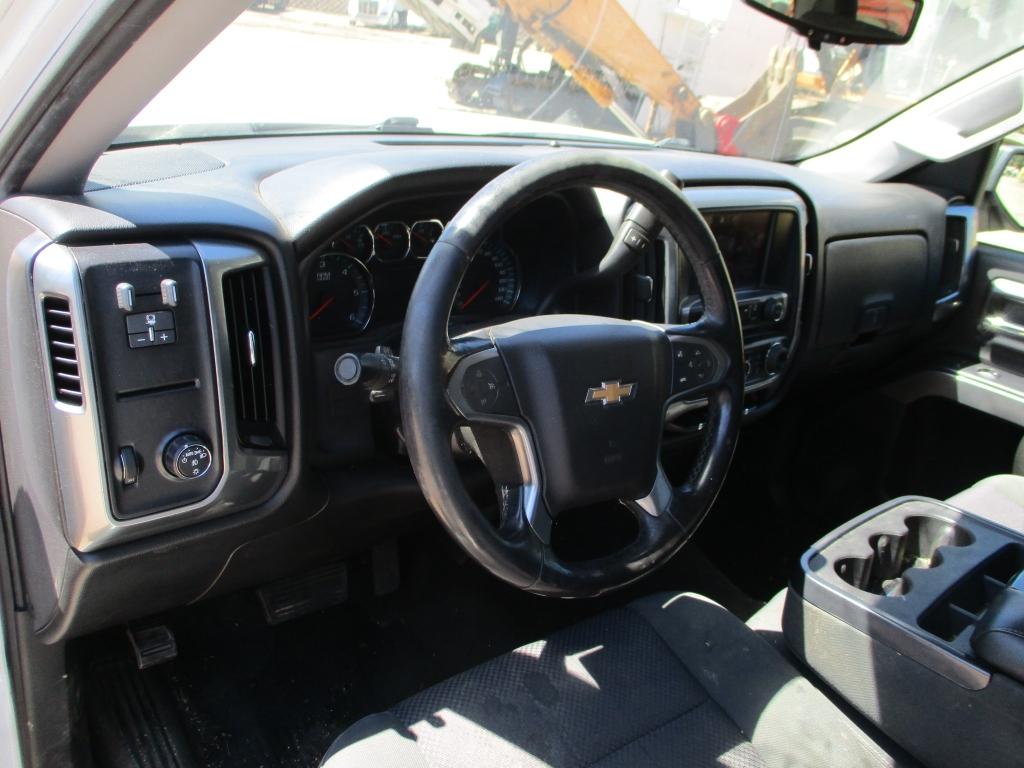 2015 Chevrolet 1500 Crew-Cab Pickup Truck,